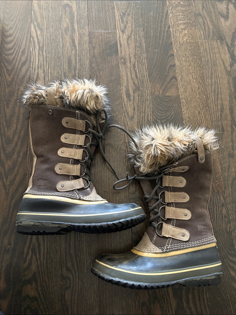 Sorel Faux Fur Trim Brown Winter Lace-Up Boots